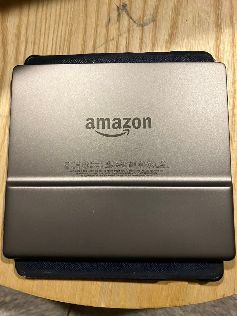 第10世代Kindle Oasis wifi 8GB 広告なし
