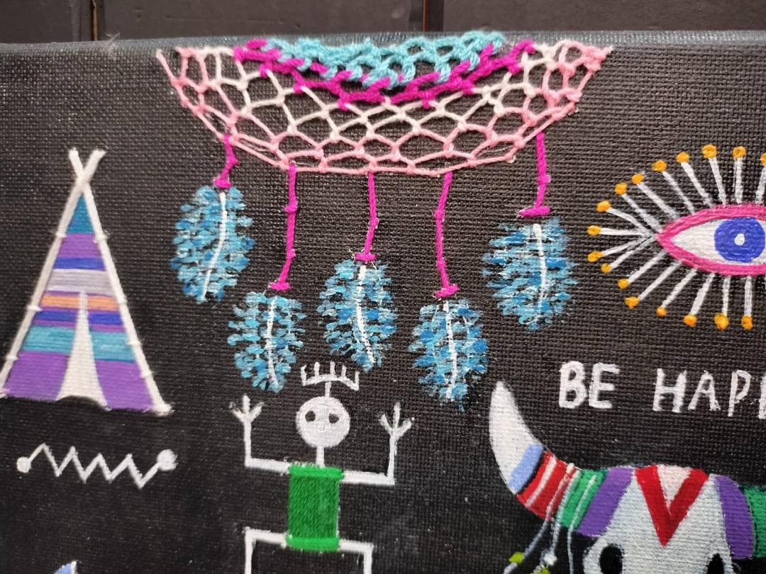 タイ　壁掛けアート　刺繍　ペイント　1点物　小