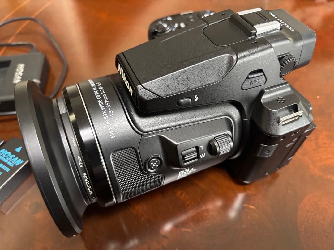 Nikon COOLPIX P950 充電器・予備バッテリー付き