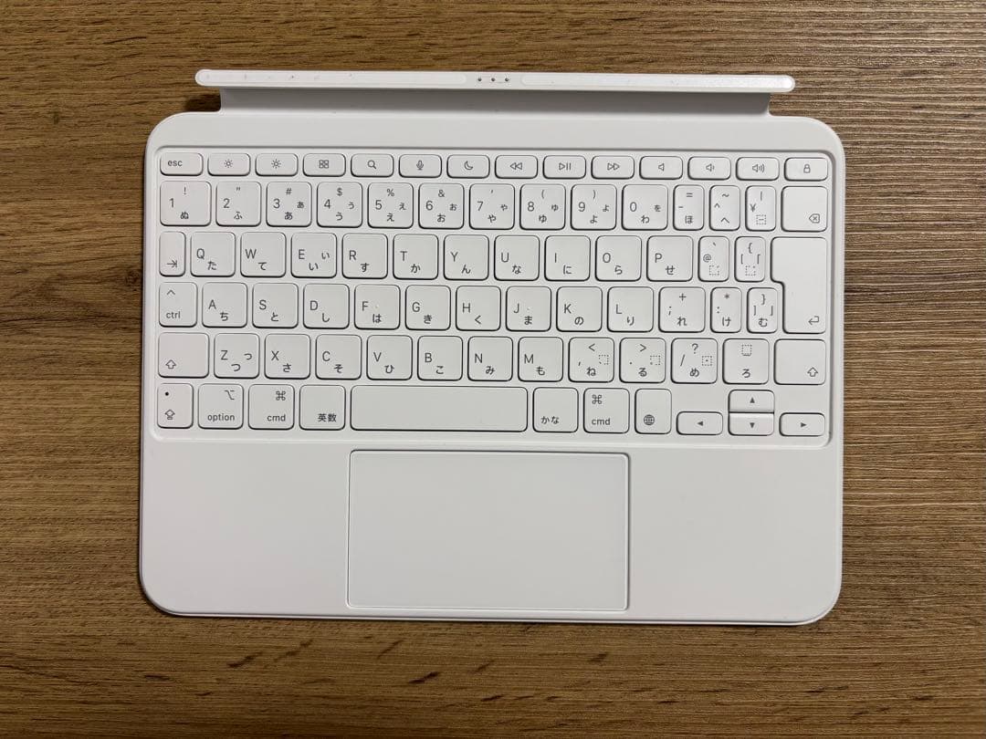 iPad Magic Keyboard Folio ホワイト