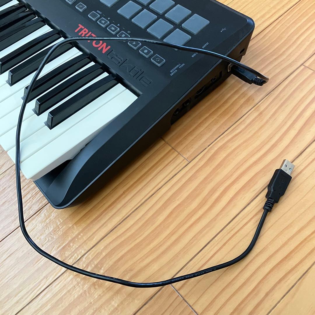 KORG TRITON taktile-49 シンセサイザー MIDIキーボード