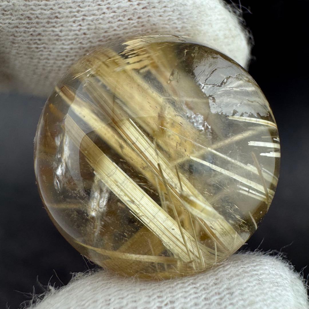 M-14タイチンルチルスフィア　丸玉　天然石　クリスタル　タイチンルチルクォーツ