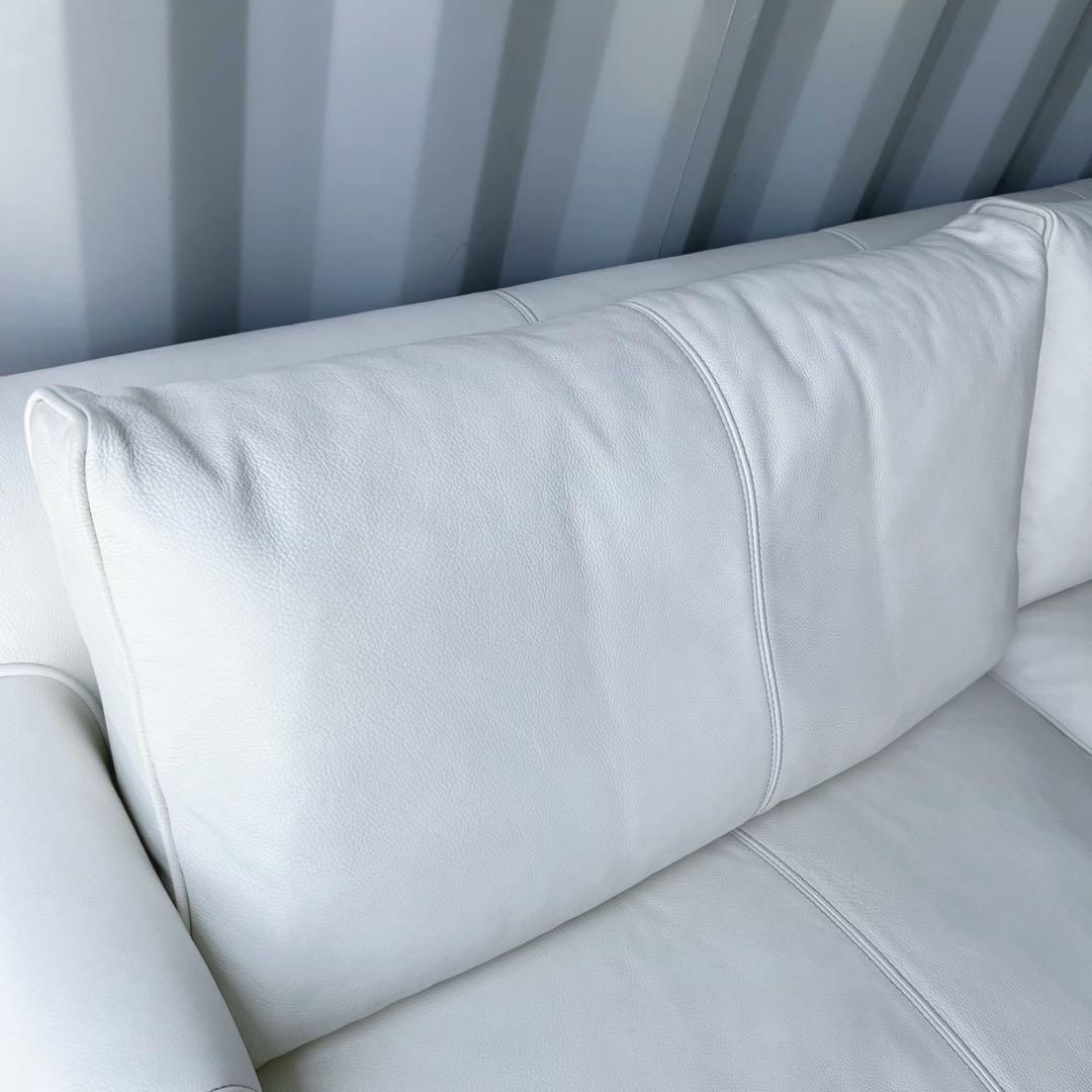 取付無料！アクタス アイラーセン ストリームライン ホワイトレザー3Pソファ✨