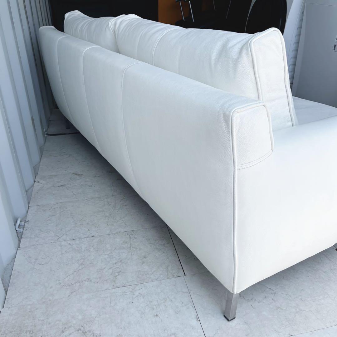 取付無料！アクタス アイラーセン ストリームライン ホワイトレザー3Pソファ✨