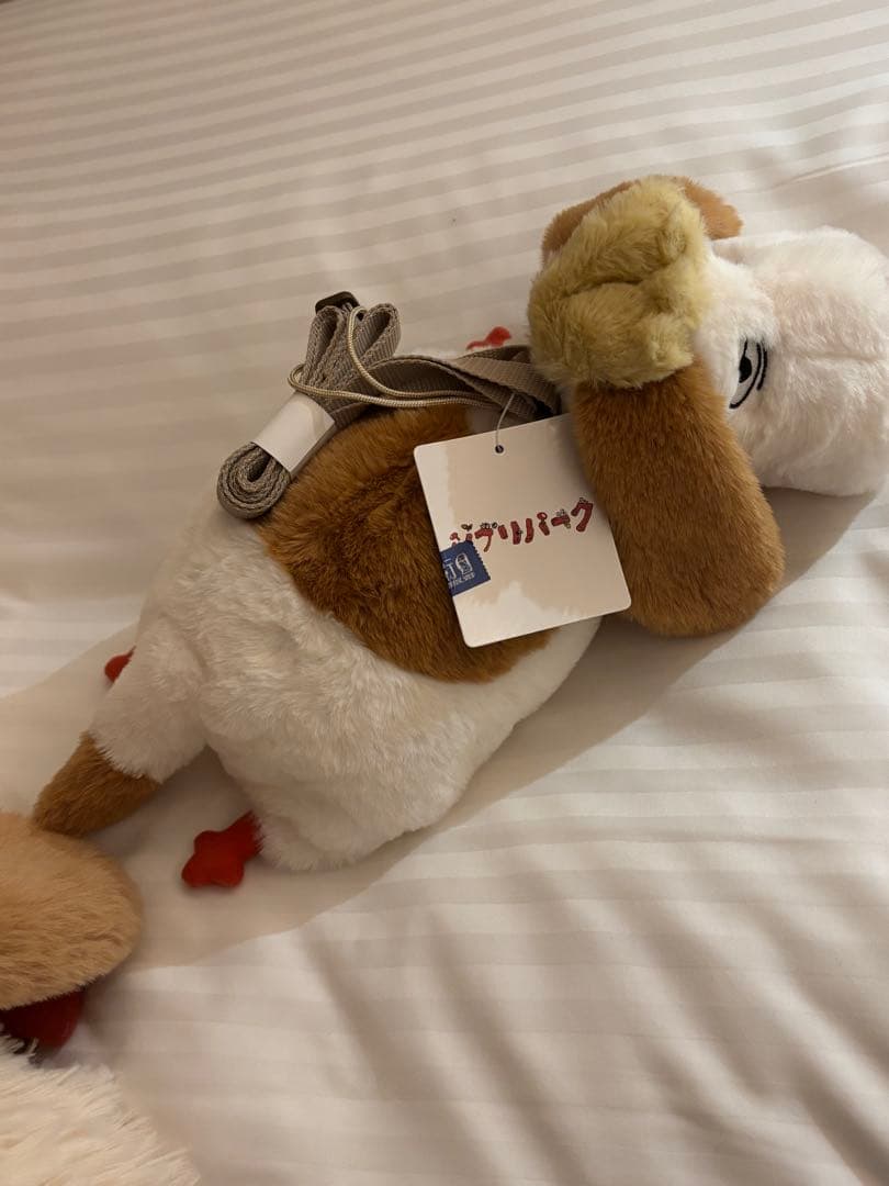 ジブリパーク　ヒン　ぬいぐるみ　ショルダーポーチ　ハウルの動く城缶バッジ