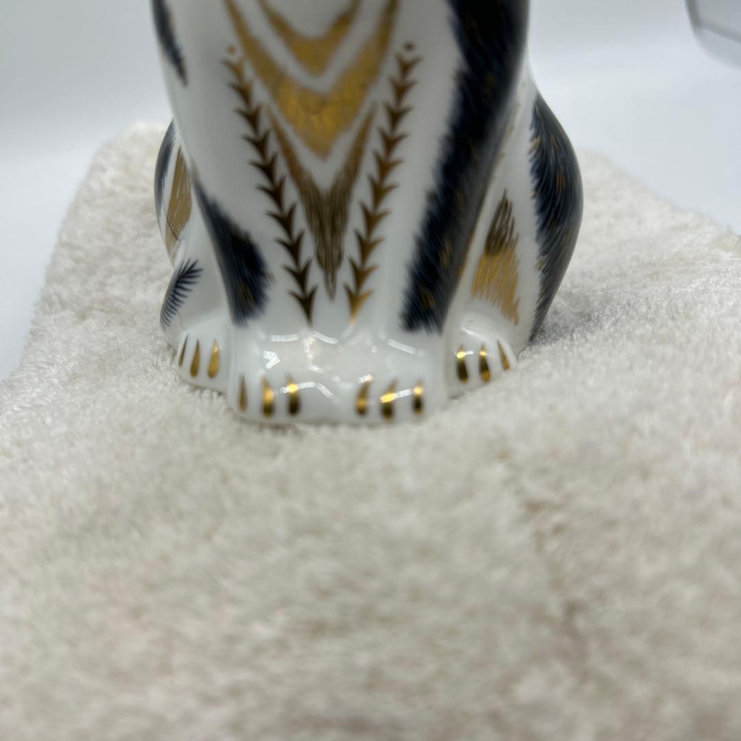 猫の置物　マザーキャット