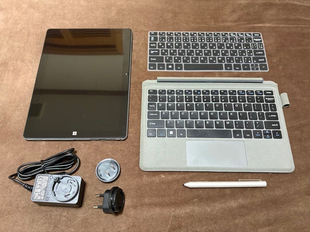 ALLDOCUBE 2in1タブレットPC Windows11