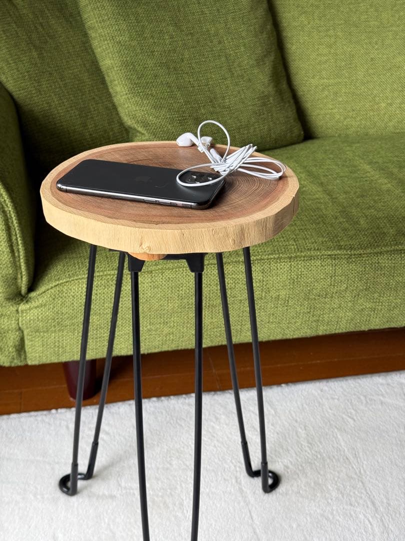 ミニ　コーヒーテーブル　サイドテーブル　天然木　一枚板(k017)一点もの