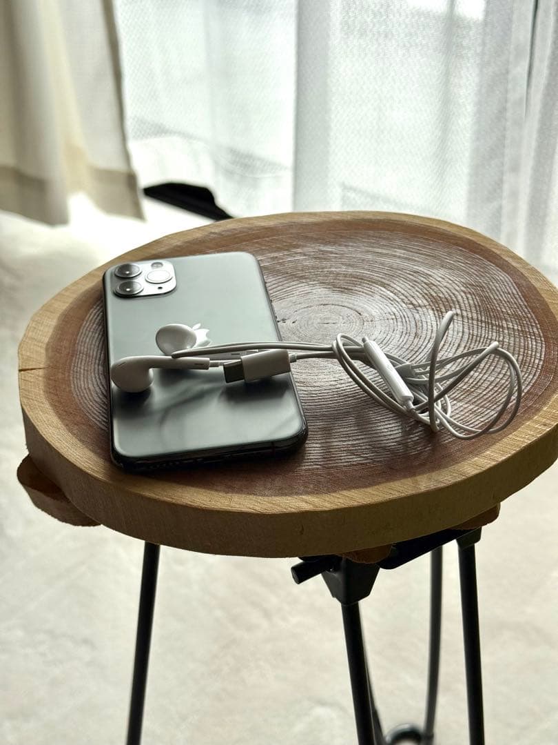 ミニ　コーヒーテーブル　サイドテーブル　天然木　一枚板(k017)一点もの