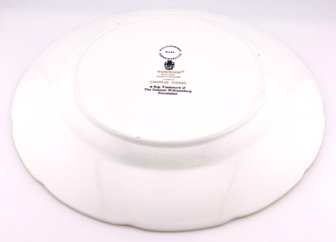 チャイニーズタイガー グリーン ボーンチャイナ プレート 英国製 ウェッジウッド
