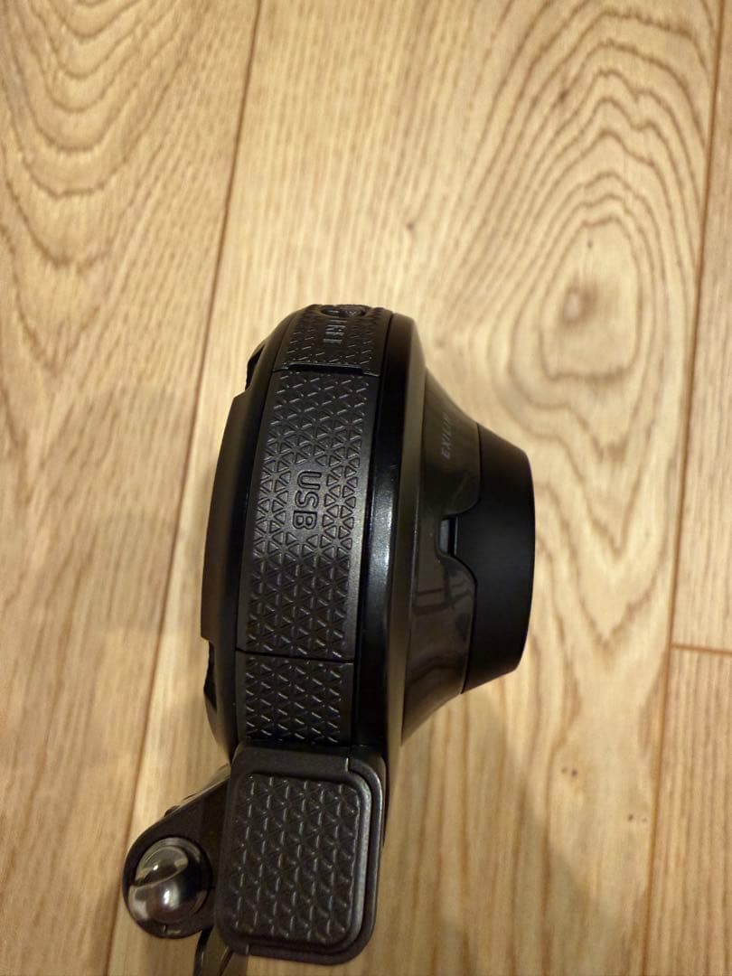 CASIO EX-FR100 本体のみ　黒