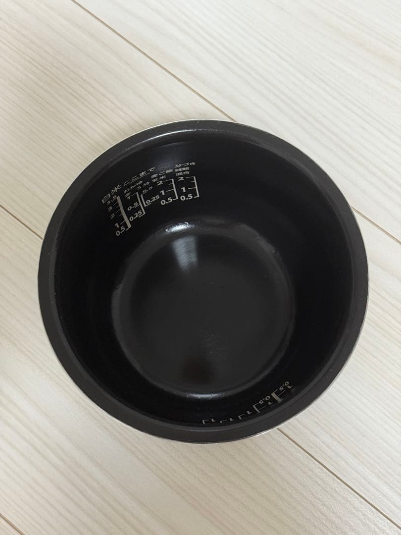 東芝 圧力IHジャー炊飯器 3.5合炊き 0.63L RC-6PXR