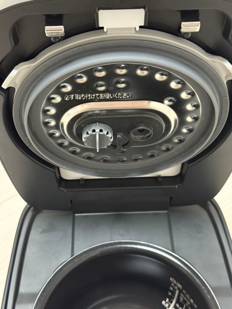 東芝 圧力IHジャー炊飯器 3.5合炊き 0.63L RC-6PXR