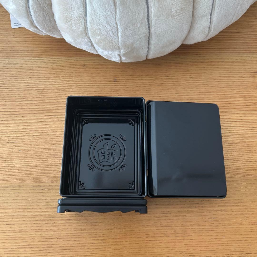 ジブリパーク限定 千と千尋の神隠し 湯婆婆 頭 クッション