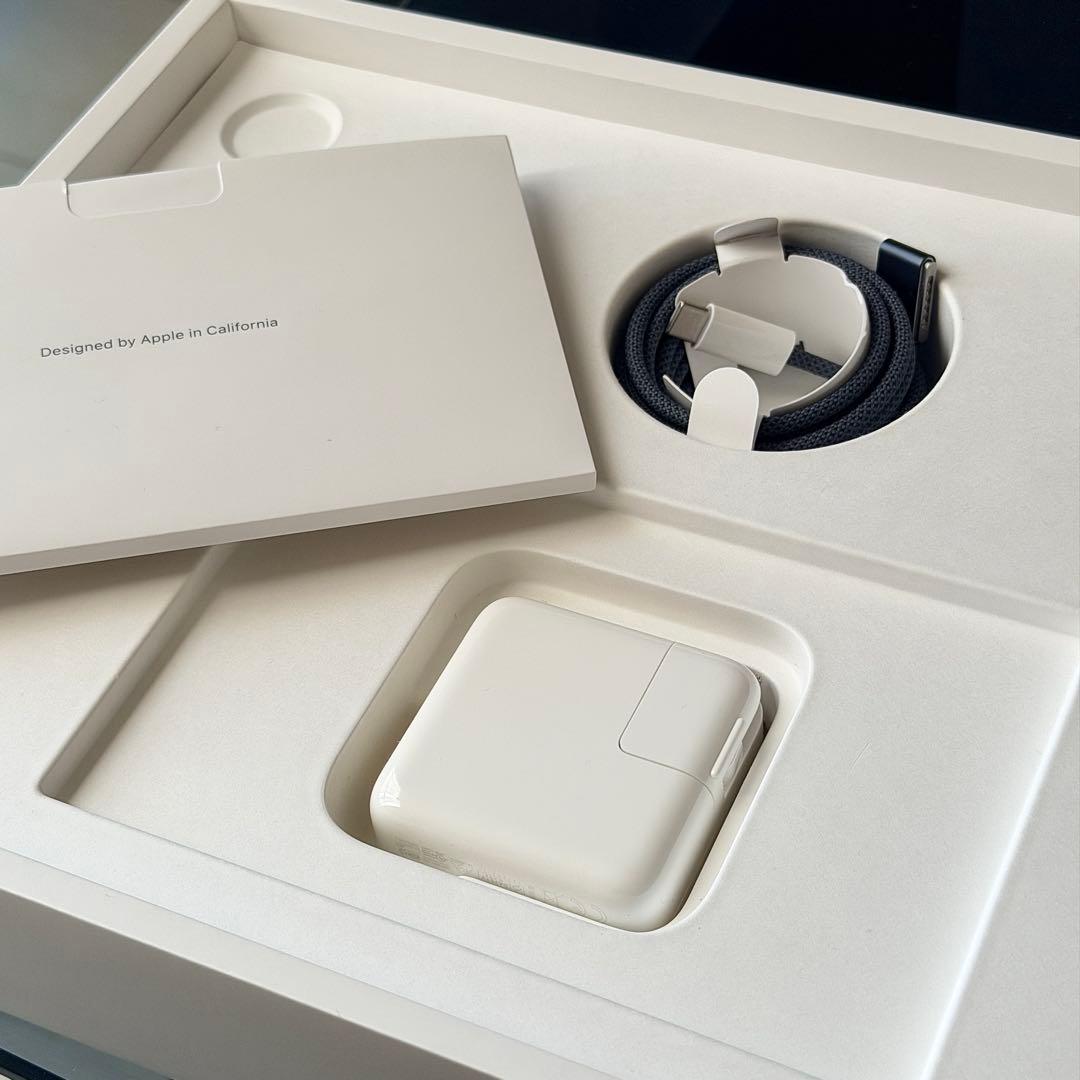 美品MacBook Air M3 13 16GB 256GB US配列 箱付