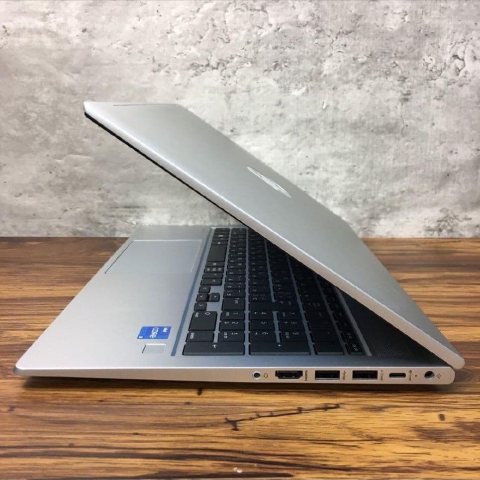 HP ProBook 450 G8第11世代i5 16+512GBSSD