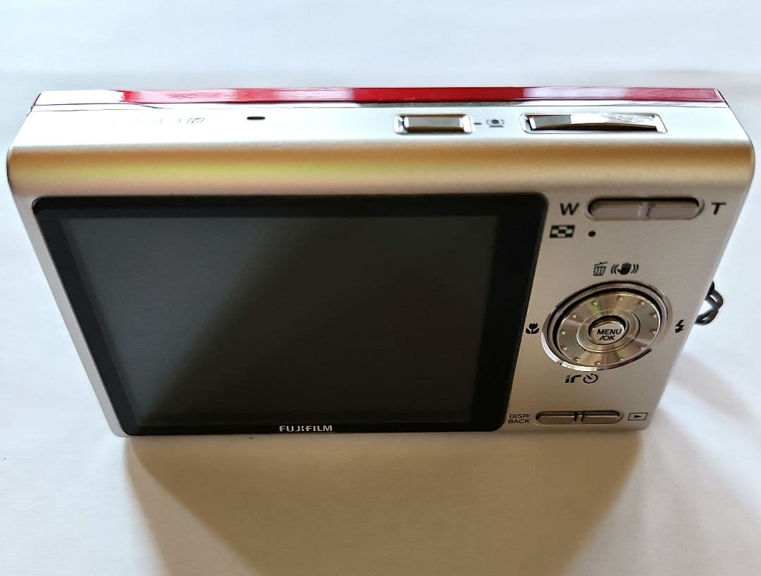 富士フイルム FinePix Z250 レッド