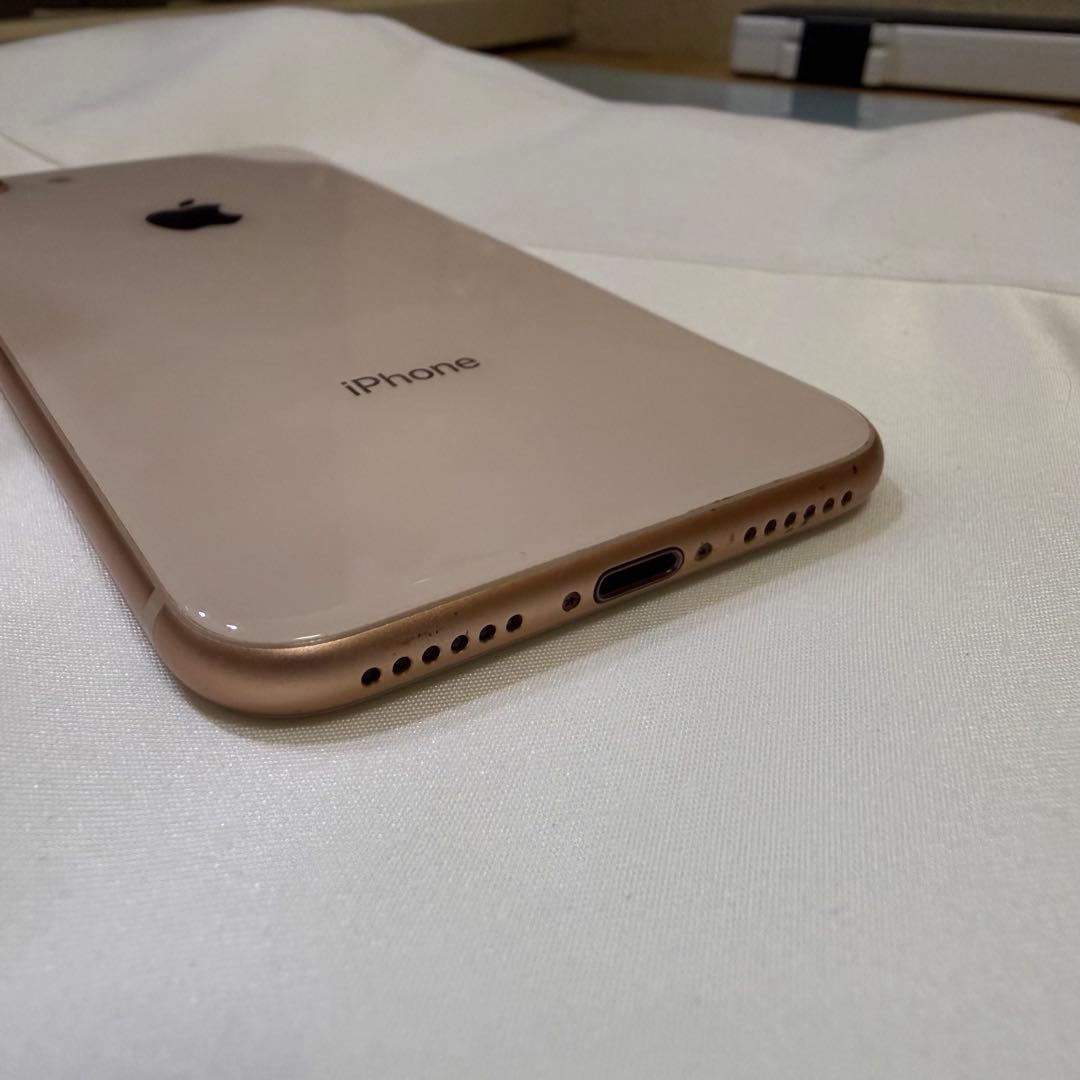 Apple iPhone8 本体 ゴールド 64GB SIMフリー