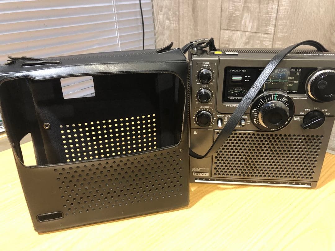ラジオ・コンポ Sony Icf-5900