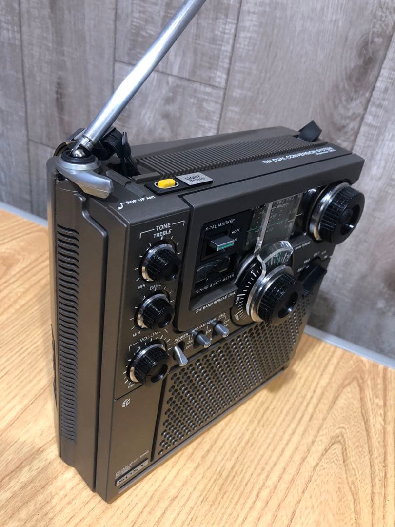 ラジオ・コンポ Sony Icf-5900