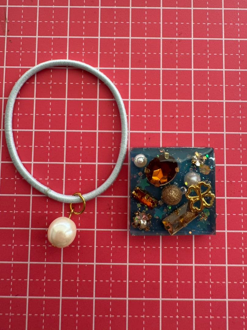 リリィ様お取り置き№3976 スクエア型レジンヘアゴム