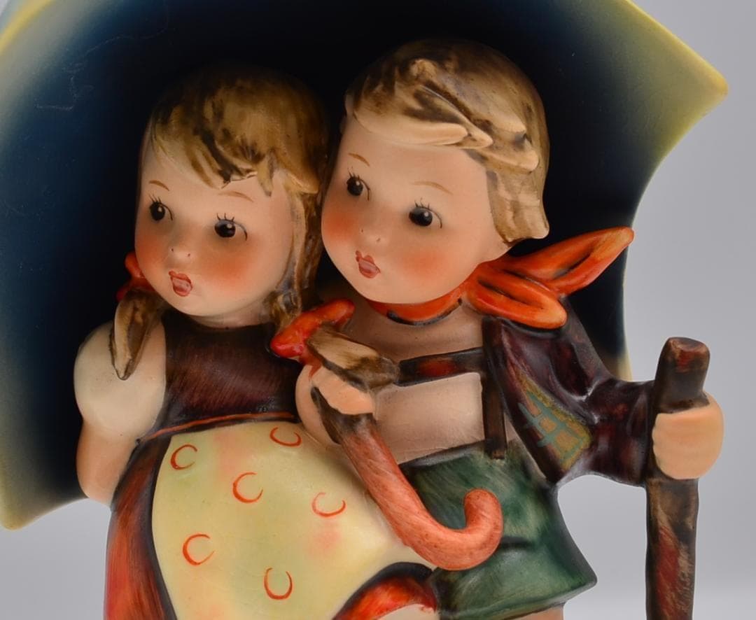 おばあちゃん家に行く／荒れた天気　★フンメル　ドイツゲーベル　ご成約済み