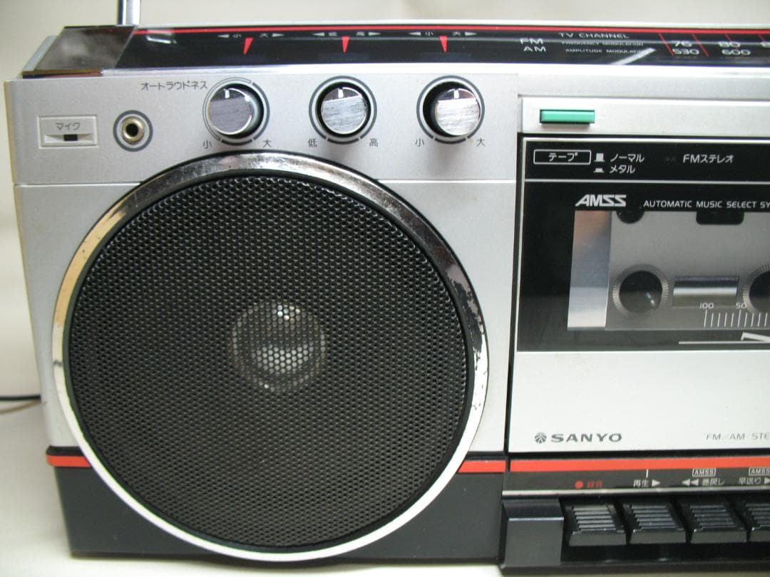 SANYO★サンヨー ラジカセ MR-V1シルバー色★中古