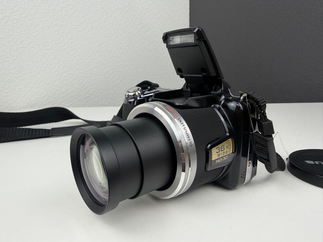 OLYMPUS SP-810UZ コンパクトデジタルカメラ