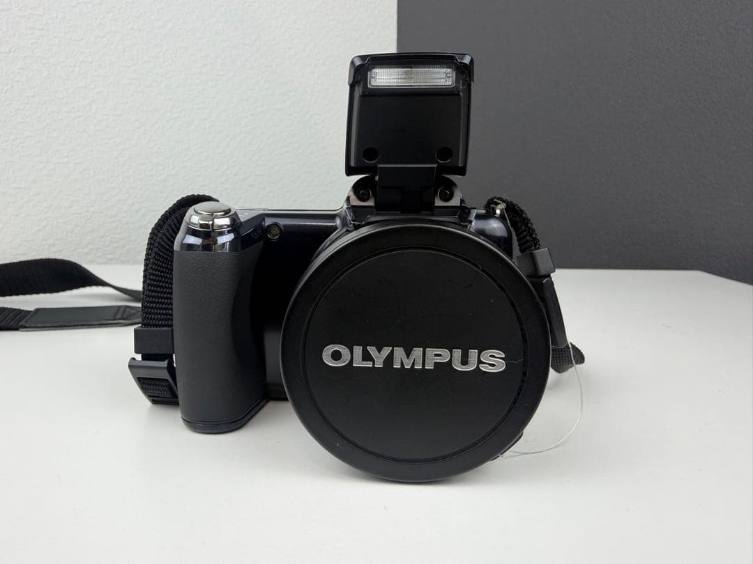 OLYMPUS SP-810UZ コンパクトデジタルカメラ