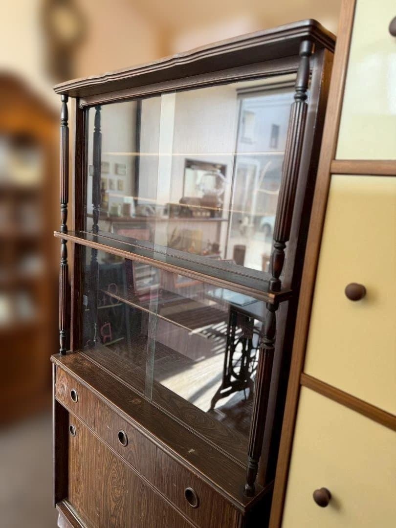 関東限定　昭和レトロ 食器棚 水屋箪笥 ガラス戸 飾り棚 茶棚 古家具 古道具