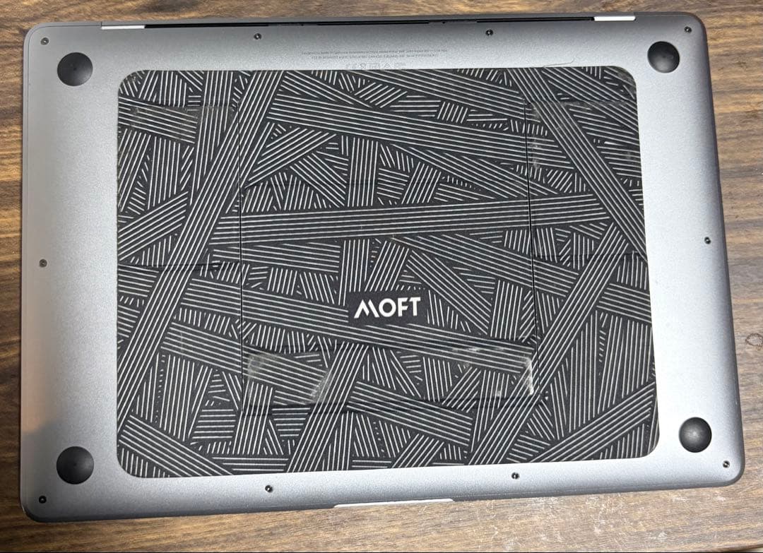 MacBook Air 2018 シルバー　8GB 128GB　【付属品付き】