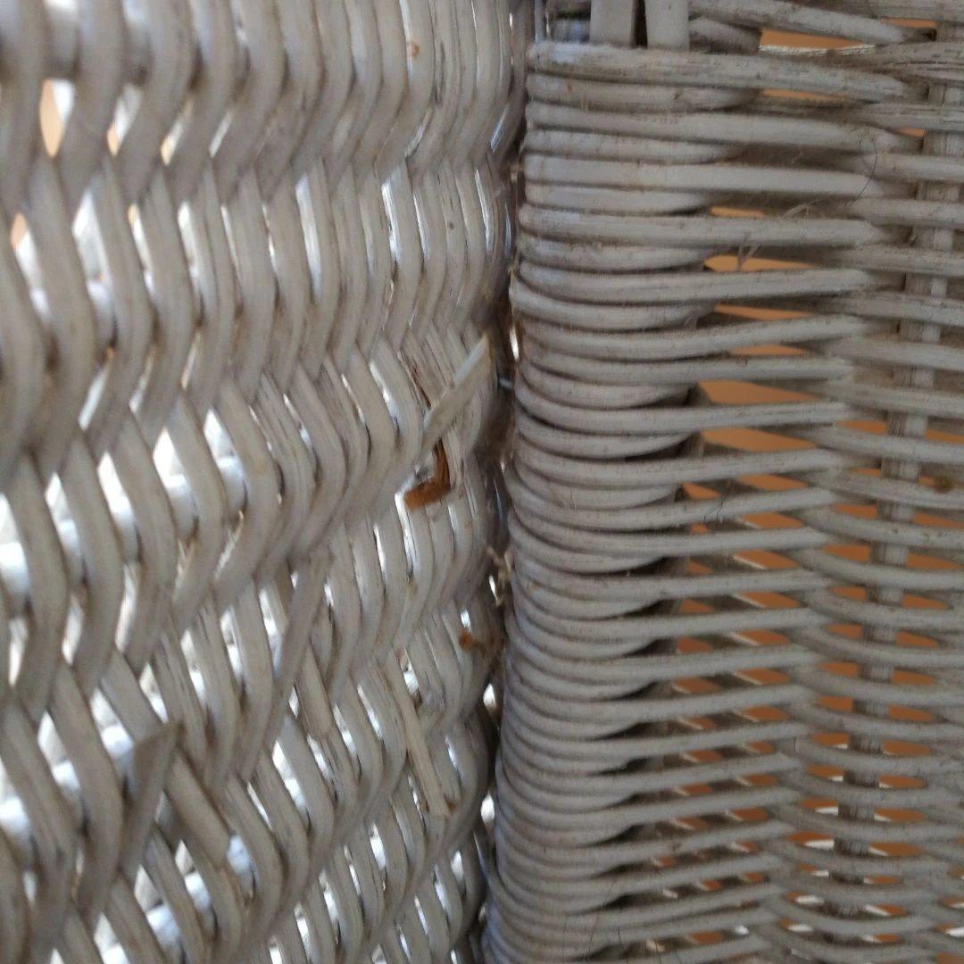 B ホワイトラタン編み込み椅子　籐家具