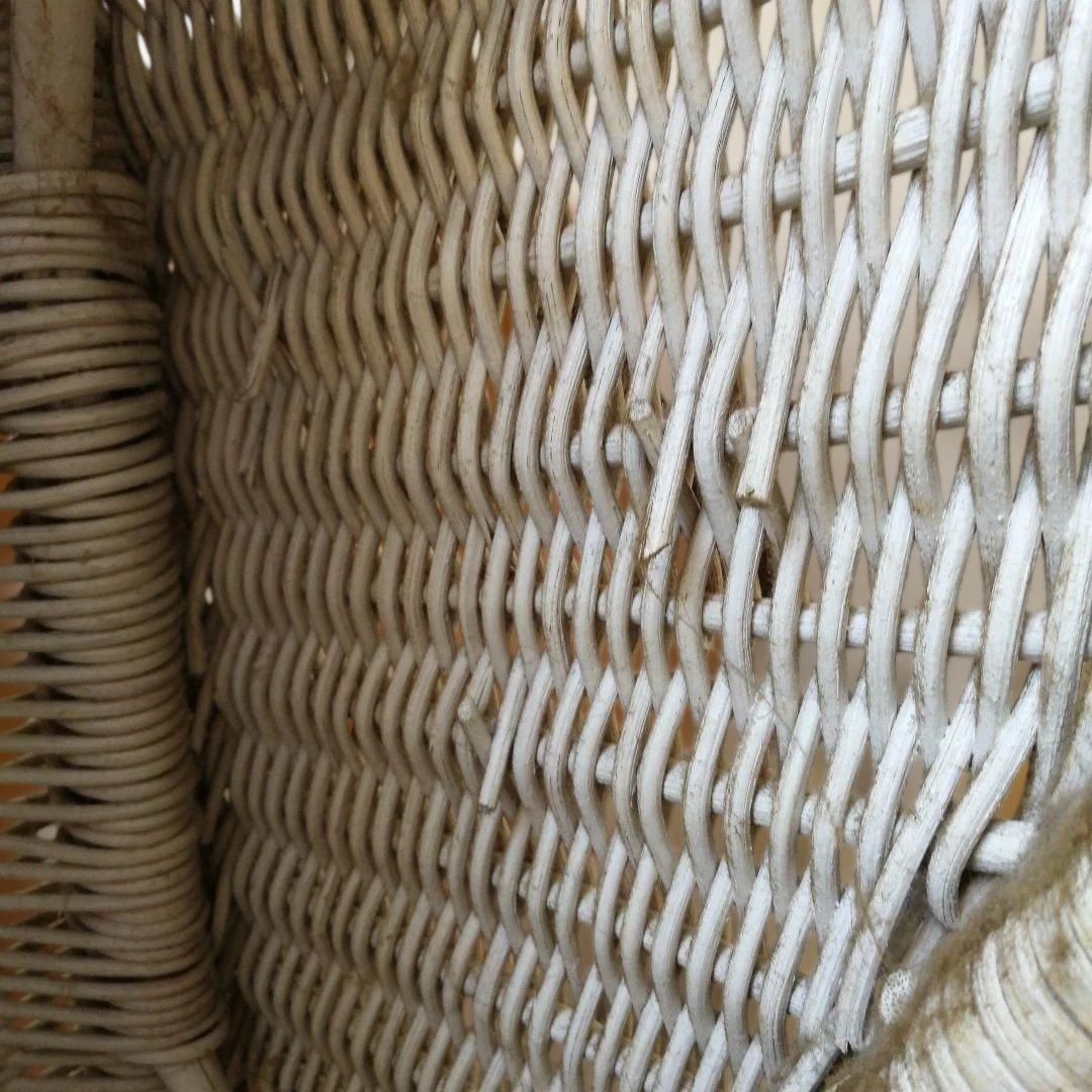 B ホワイトラタン編み込み椅子　籐家具