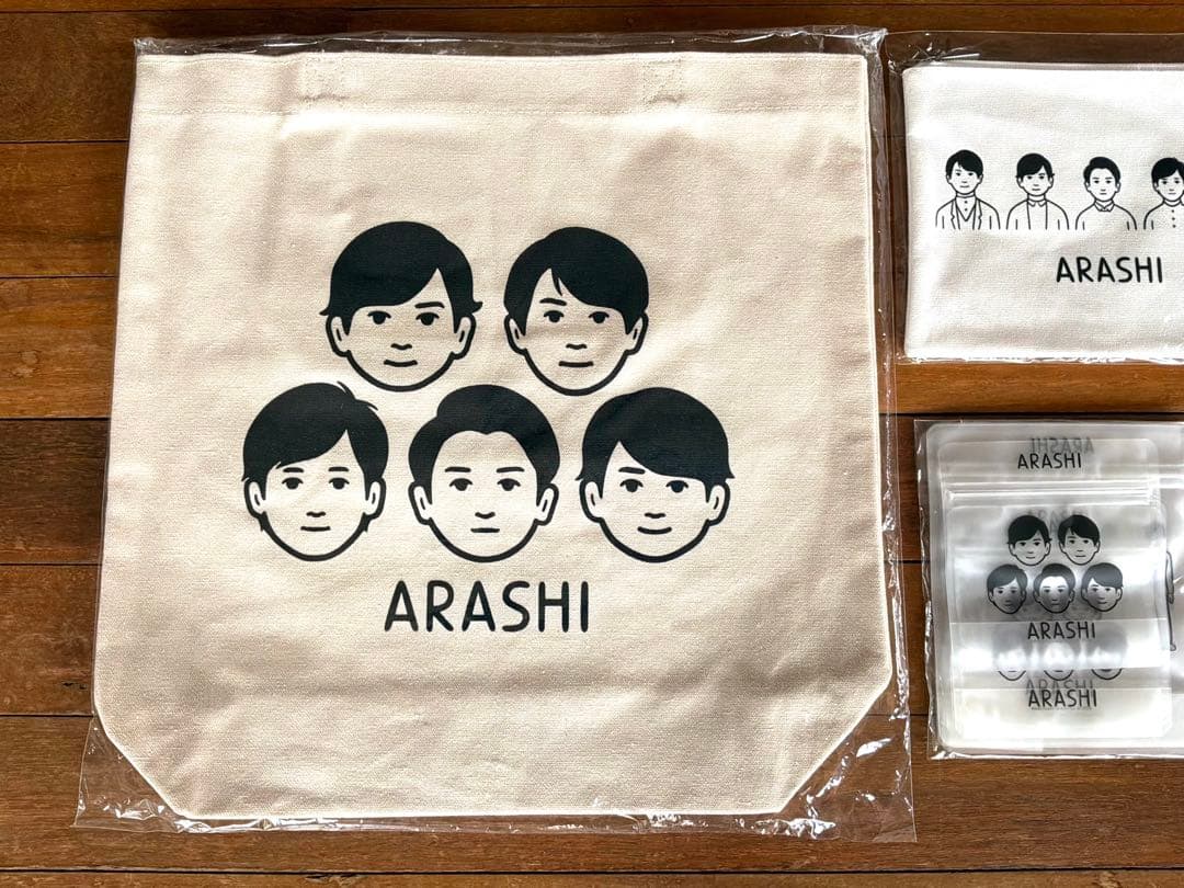 嵐を旅する展覧会 トートバッグ ポーチ キーチェーン ステッカー ジッパーバック