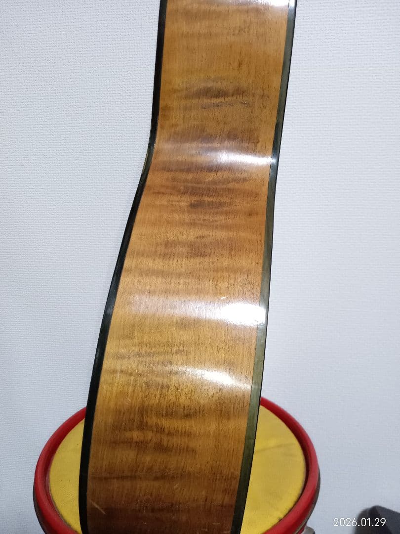 モンタノ　総単板！？ パーラーギター 6弦 　ジャンク　 要リペア　汚れそのまま