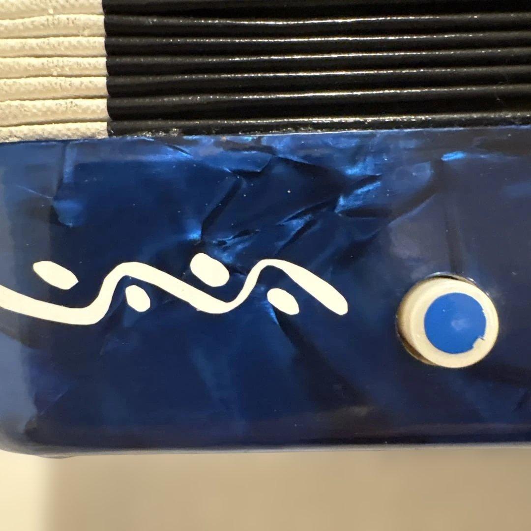 （美品即演奏可）L'enfant ミニアコーディオン 青　フランス製 取説無し