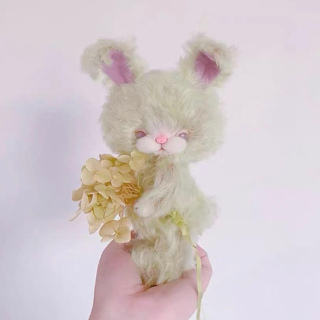 一輪の花を君に アーティストベア 海外作家様 ハンドメイド テディバニー うさぎ