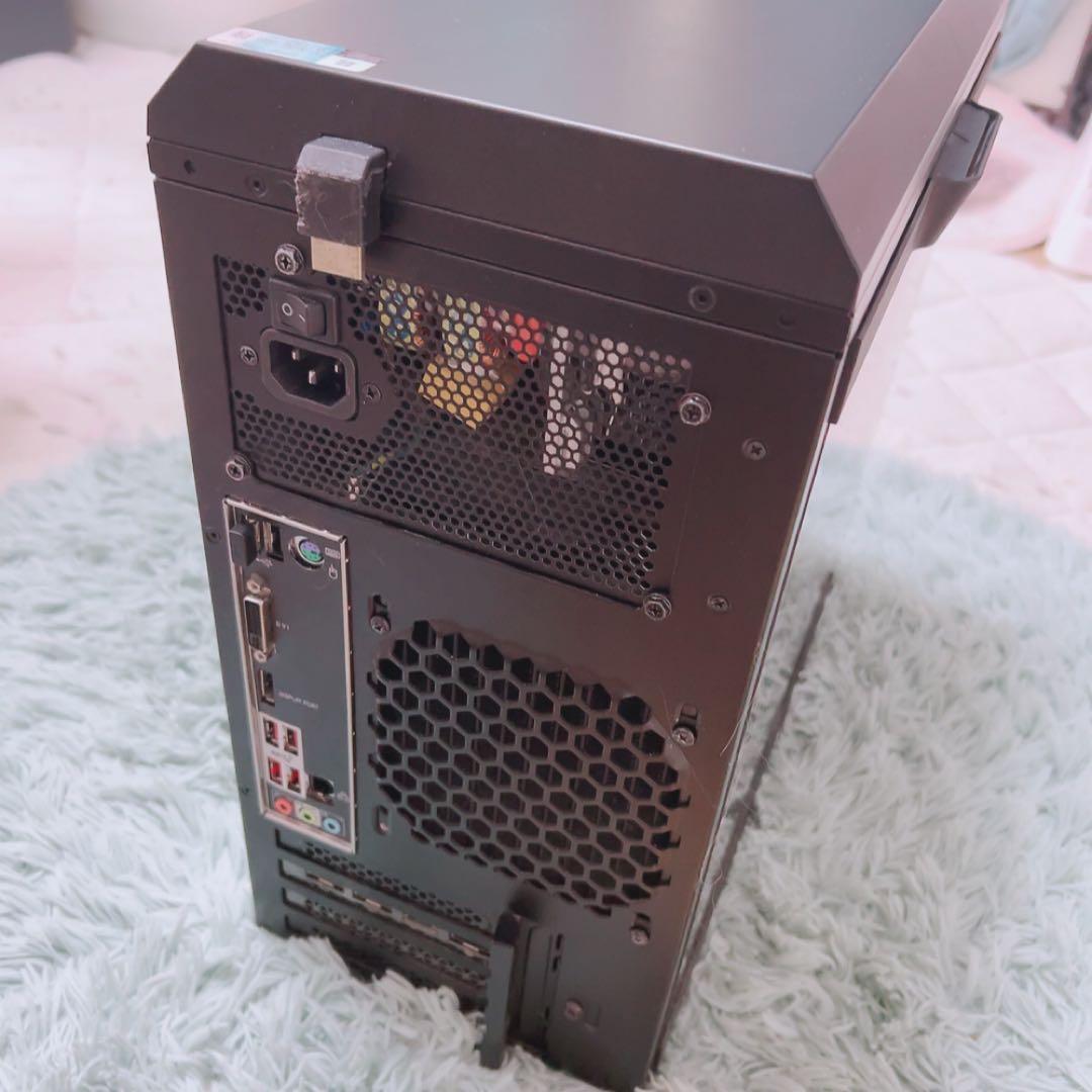 G-Tune EM-Bゲーミングpc