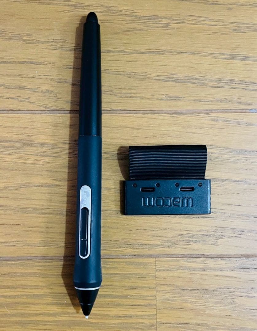 Wacom Cintiq 22 (DTK2260K0D)替え芯二種類