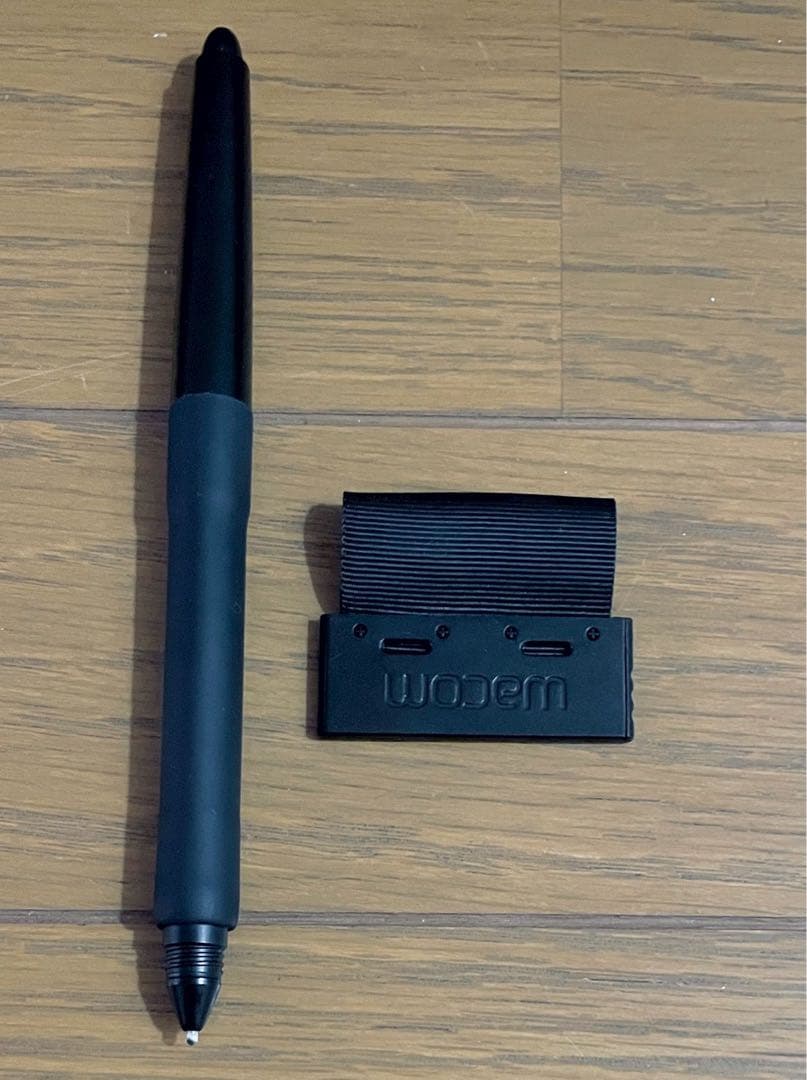 Wacom Cintiq 22 (DTK2260K0D)替え芯二種類