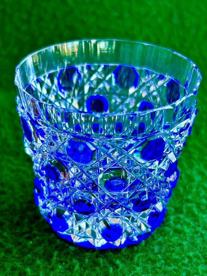 (新品未使用)HOYAクリスタル色被切子　グラス赤青 ペアセット木箱付き