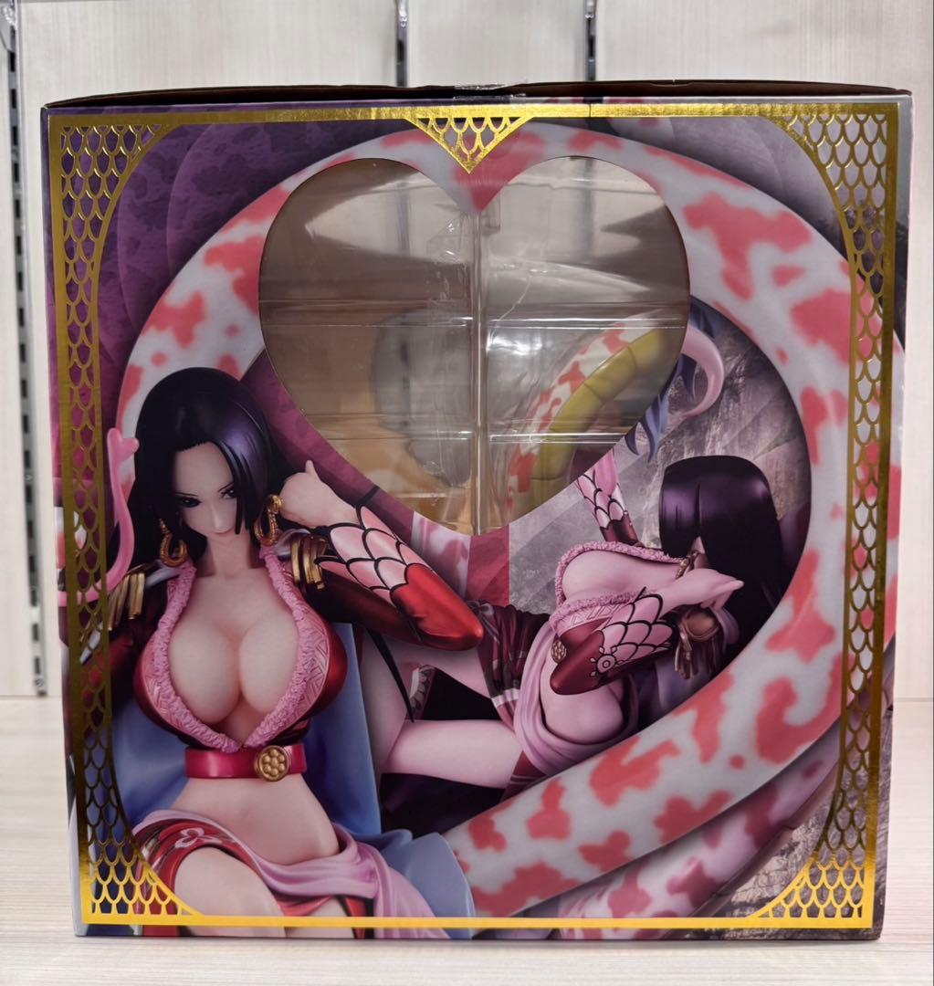 ワンピース“NEO-MAXIMUM” “海賊女帝”ボア・ハンコック　開封品
