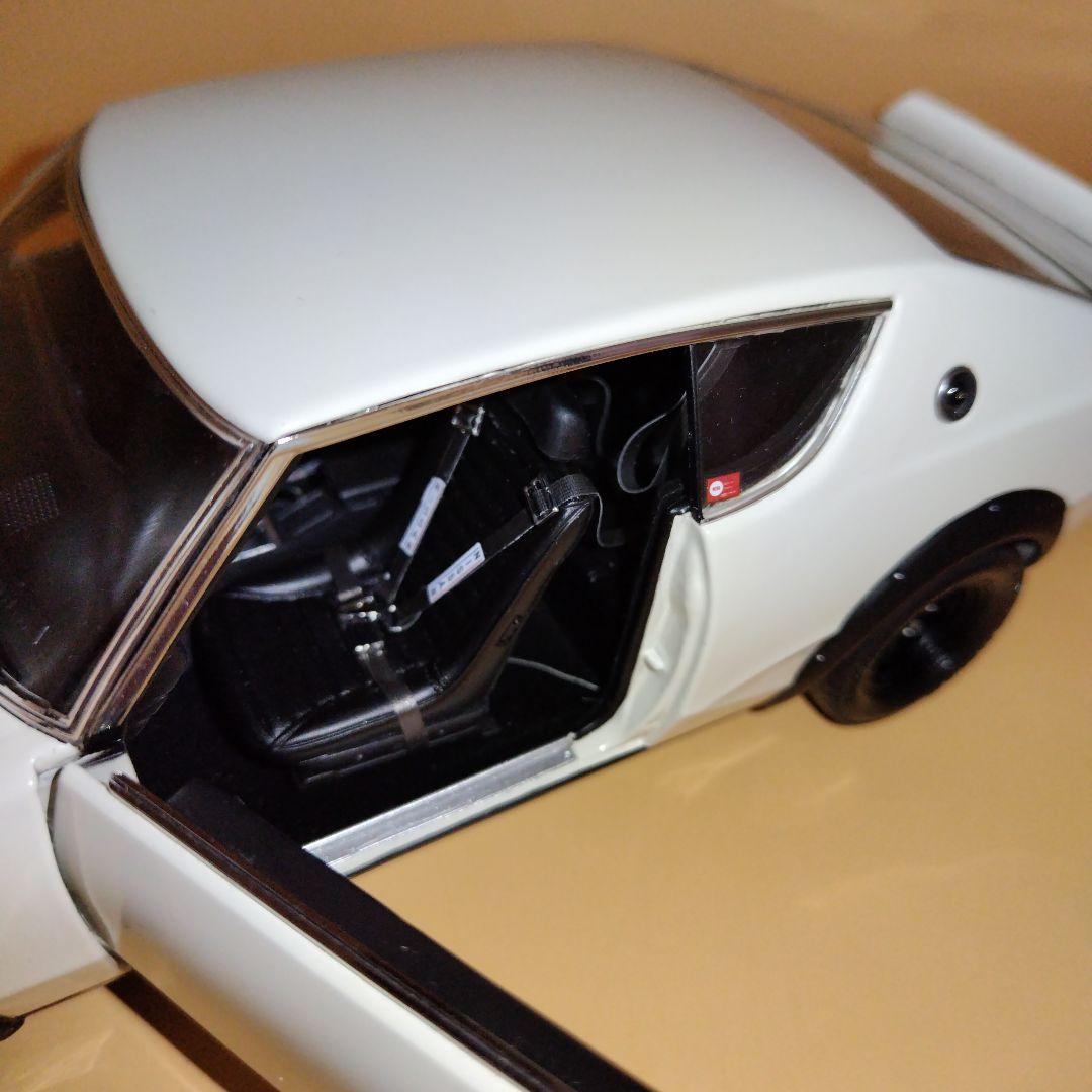 京商 1/18スカイラインGT−R ケンメリ KPGC110 ホワイト