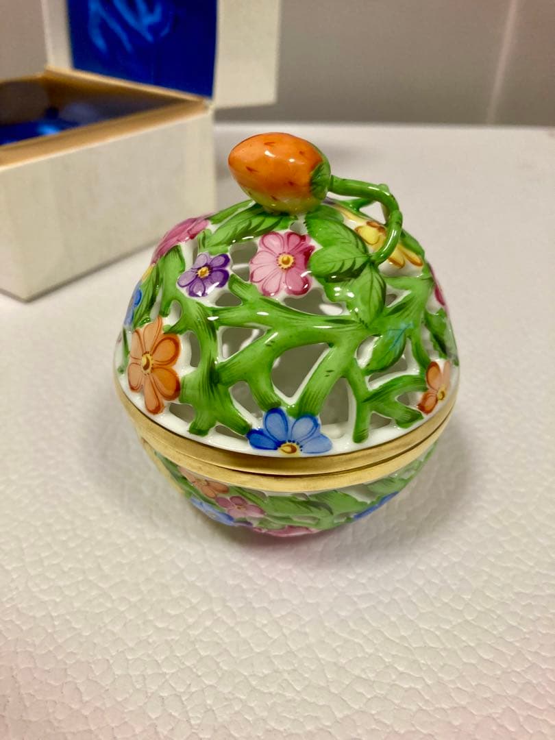 【未使用】ヘレンド　透かしボンボン入れ　スモール