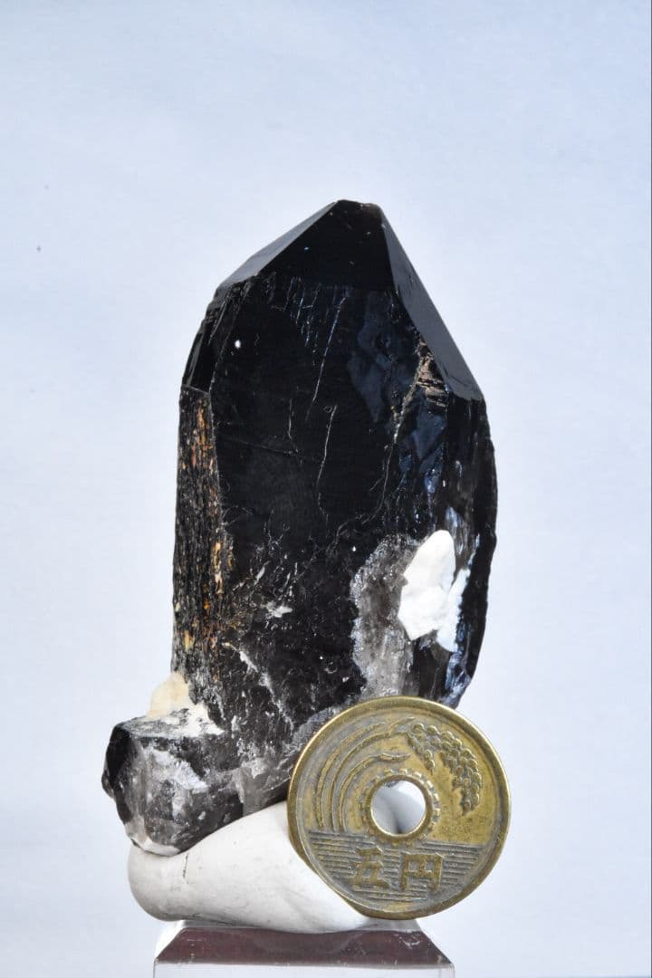 最新産出！ 岐阜県中津川市蛭川田原産 モリオンに近いスモーキークォーツ02