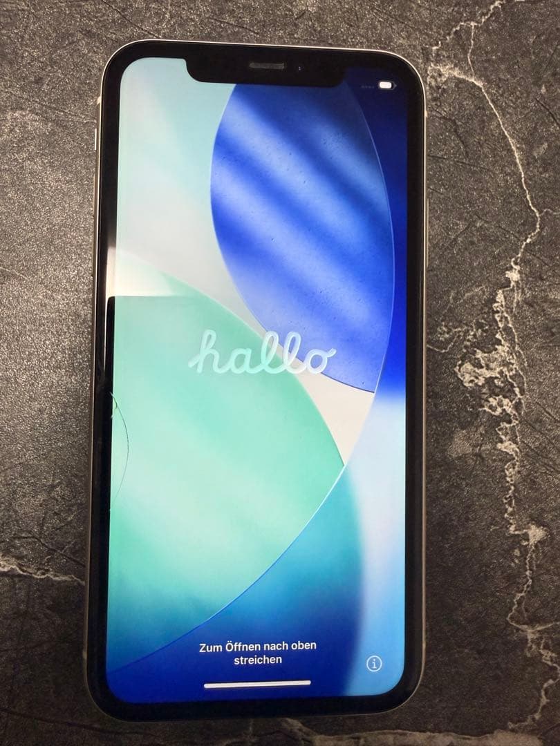 iPhone11 シルバー 128GB