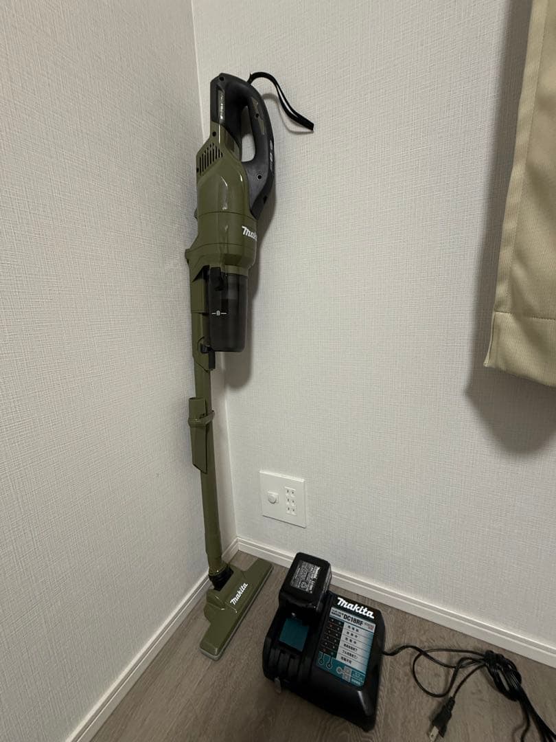 掃除機・クリーナー Makita CL286FDRFO