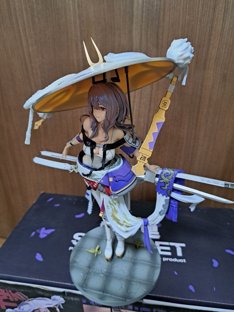 勝利の女神　ニケ　紅蓮