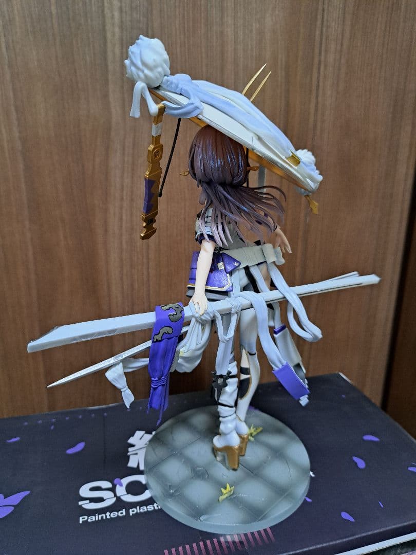 勝利の女神　ニケ　紅蓮