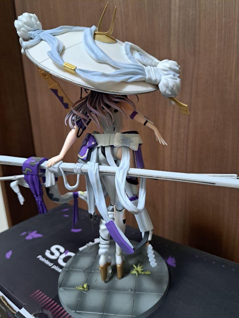 勝利の女神　ニケ　紅蓮